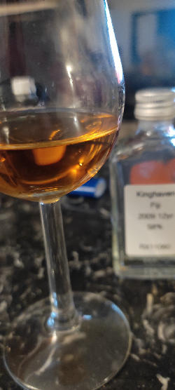 Photo of the rum Premium Single Cask Rum taken from user Gregor