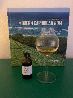 Photo of the rum Green Label taken from user mto75