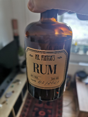 Photo of the rum Rum taken from user Rumpalumpa