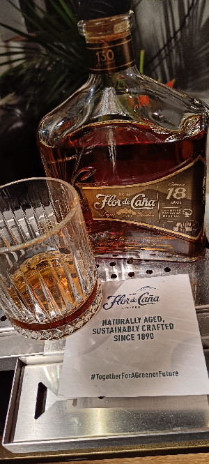 Photo of the rum Flor de Caña Centenario 18 Años taken from user Righrum