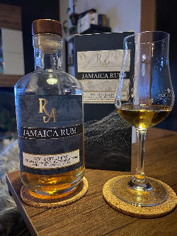 Photo of the rum Rum Artesanal Jamaica Rum taken from user Lukas Jäger