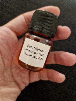 Photo of the rum Malteco Seleccion taken from user Pavel Spacek