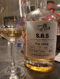 Photo of the rum S.B.S Fiji taken from user zabo