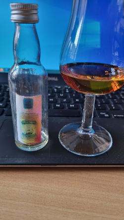 Photo of the rum Vieux Rhum - Brut de Fût taken from user Martin Švojgr