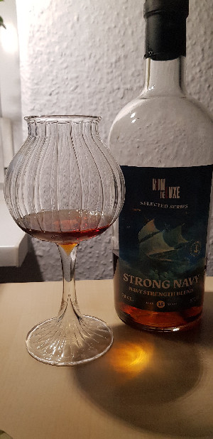 Photo of the rum Strong Navy taken from user Werni