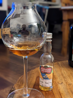 Photo of the rum Belize (Bottled for Premium Spirits) taken from user crazyforgoodbooze