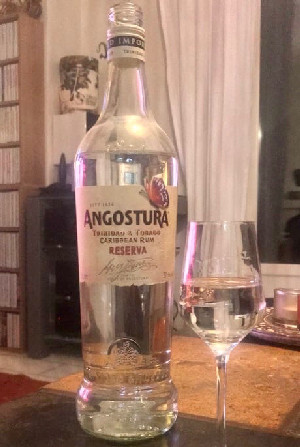 Photo of the rum Angostura Butterfly White Reserve taken from user Stefan Persson