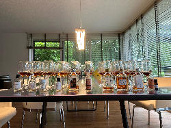 Photo of the rum  taken from user Johannes