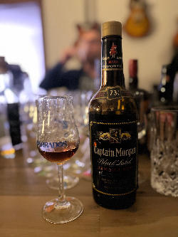 Photo of the rum Captain Morgan Black Label taken from user Serge