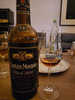 Photo of the rum Captain Morgan Black Label taken from user zabo