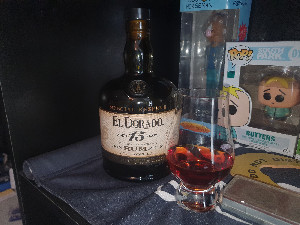 Photo of the rum El Dorado 15 (2020 Release) taken from user Decky Hicks Doughty
