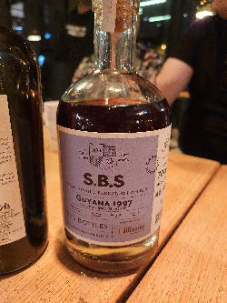 Photo of the rum S.B.S Selected and bottled for Milhade SWR taken from user zabo