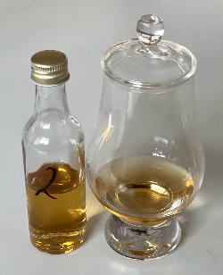 Photo of the rum  taken from user Thunderbird