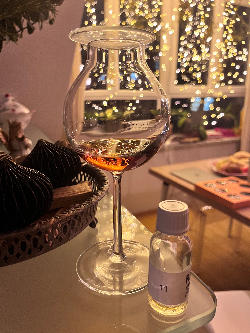 Photo of the rum  taken from user Serge