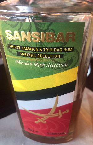 Photo of the rum Finest Jamaica & Trinidad Rum Special Selection taken from user cigares 