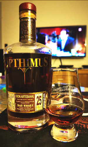 Photo of the rum Opthimus 25 Años Malt Whisky Finish (REPOSADO Y TERMINADO) taken from user Kevin Sorensen 🇩🇰