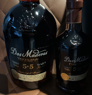 Photo of the rum Dos Maderas 5 Years + 5 Years PX taken from user BTHHo 🥃