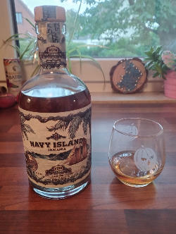 Photo of the rum Jamaica Navy Strength taken from user Torsten vom Endt