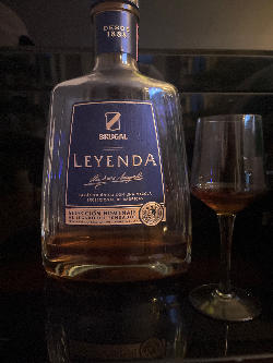 Photo of the rum Leyenda taken from user Beancheese
