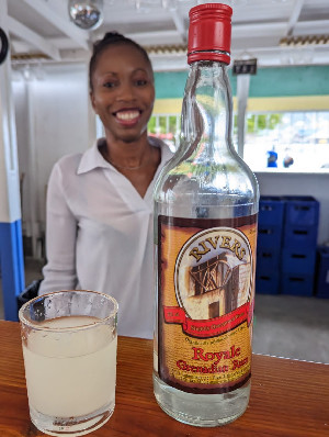 Photo of the rum Rivers Royale Grenadian Rum taken from user crazyforgoodbooze