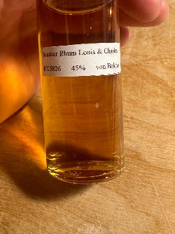 Photo of the rum Rhum Louis & Charles Edition taken from user Johannes