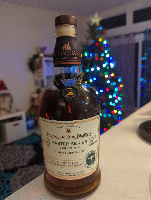 Photo of the rum Master Series No.2 (Concierge Total Wine) taken from user Peter Bosel