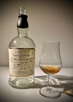 Photo of the rum Exceptional Cask Selection II Port Cask Finish taken from user Jakob