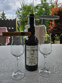 Photo of the rum Monymusk MBS taken from user zabo