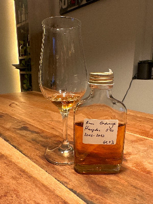 Photo of the rum #001 taken from user Oliver