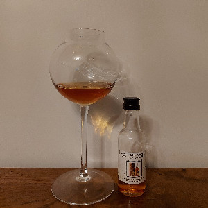 Photo of the rum Clarendon MMW taken from user Maxence