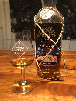 Photo of the rum Plantation Single Cask Cuba LMDW taken from user Tschusikowsky