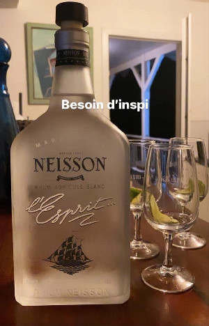 Photo of the rum L‘Esprit De Neisson taken from user Lawich Lowaine