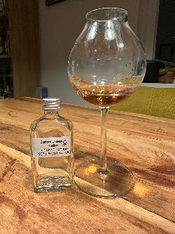 Photo of the rum 34th Release 100 Proof Heavy Trinidad Rum taken from user Oliver