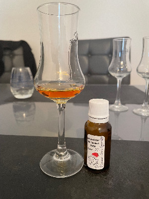 Photo of the rum Grande Reserve 1999 taken from user Fabrice Rouanet
