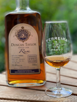 Photo of the rum Single Cask Rum HTR taken from user Joachim Guger