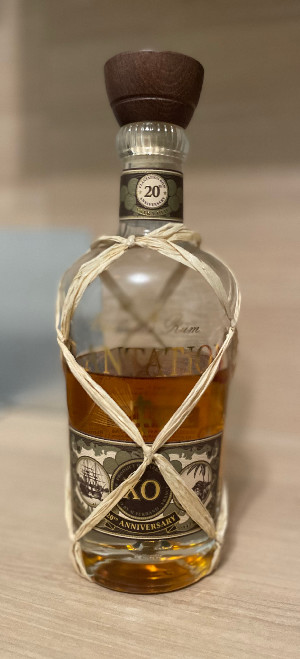 Photo of the rum Plantation Extra Old XO 20th Anniversary taken from user Rare Akuma