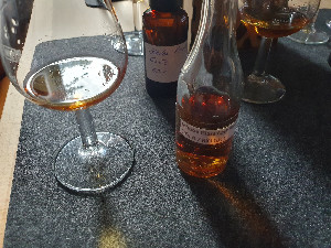 Photo of the rum Select Reserve Glass Cask Rum taken from user Schnubbi