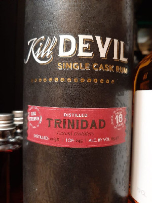 Photo of the rum Kill Devil HTR taken from user M@xiM