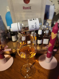 Photo of the rum Rhum Rhum Libération Integrale 2017 taken from user zabo