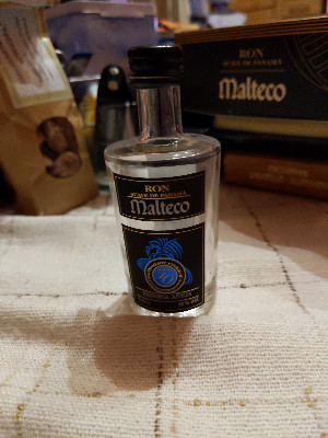 Photo of the rum Malteco 10 Years - Añejo Suave taken from user Scotty1960