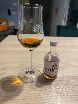 Photo of the rum Ron Barceló Imperial Onyx taken from user Galli33