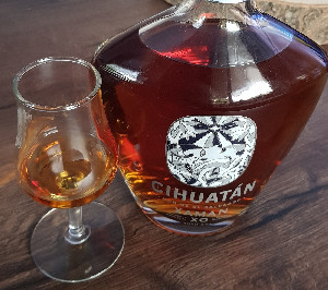 Photo of the rum Cihuatán XAMAN XO taken from user heckto🥃