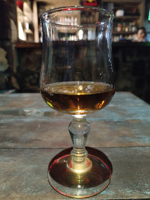 Photo of the rum New Grove Bourbon Cask Rum taken from user Gunnar Böhme "Bauerngaumen" 🤓