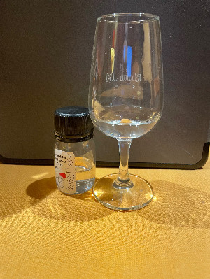 Photo of the rum Montebello Blanc taken from user Fabrice Rouanet