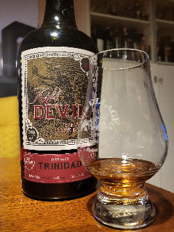 Photo of the rum Kill Devil taken from user zabo