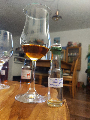 Photo of the rum La Tour De L‘Or taken from user crazyforgoodbooze
