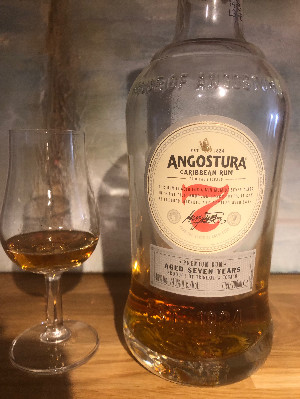 Photo of the rum Angostura Aged 7 Years taken from user Mateusz