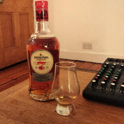 Photo of the rum Angostura Aged 7 Years taken from user Freehardy