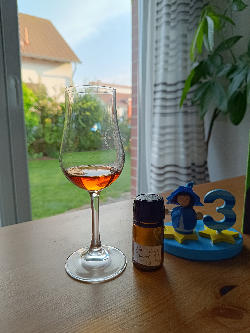 Photo of the rum Small Batch Rare Rums taken from user Basti