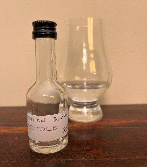 Photo of the rum Blanc taken from user ordogh